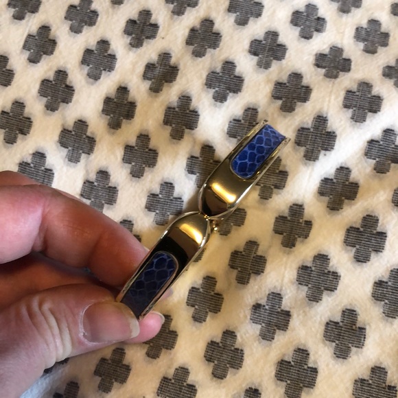 Stella and dot gold and blue cuff bracelet - Picture 2 of 2